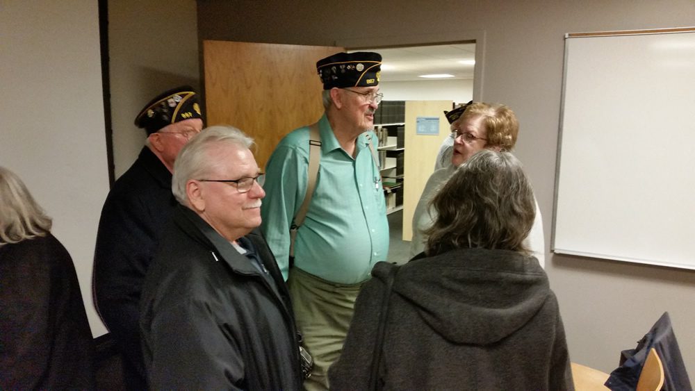 Congressman Bradley Schneider honors Vietnam War Veterans with Stephen F. Condren, of the USS Midway CV-41