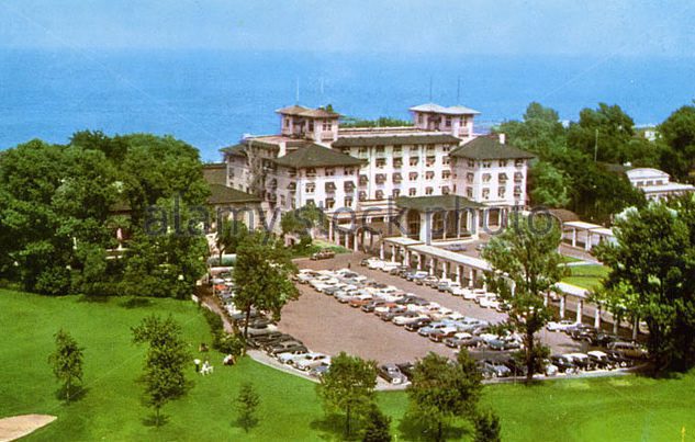 South Shore Country Club, in Chicago, on the shores of Lake Michigan. I swim for life with prints and scan by artist Stephen F. Condren of Condren Galleries.